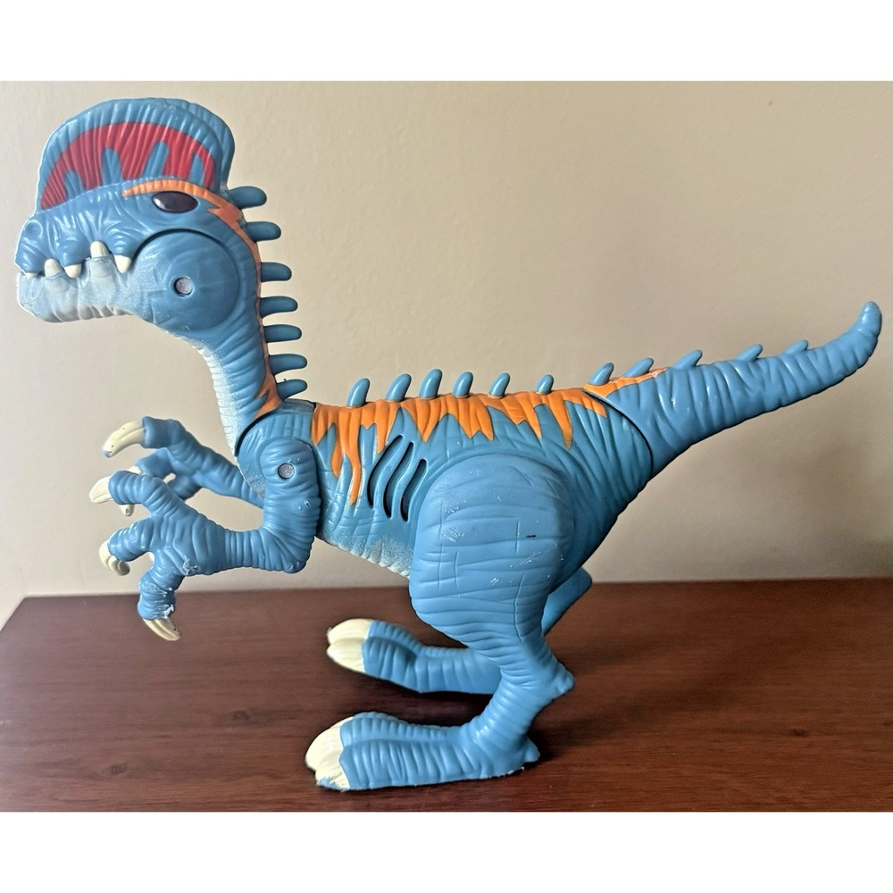 Jurassic World Playskool Heroes Dilophosaurus SFX Dinosaur with Lights & Sound